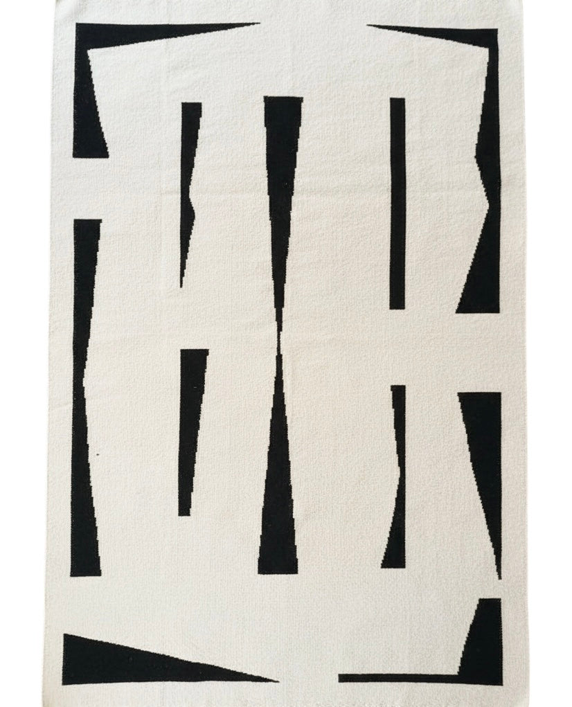 Tut Geometric Handwoven Area Rug