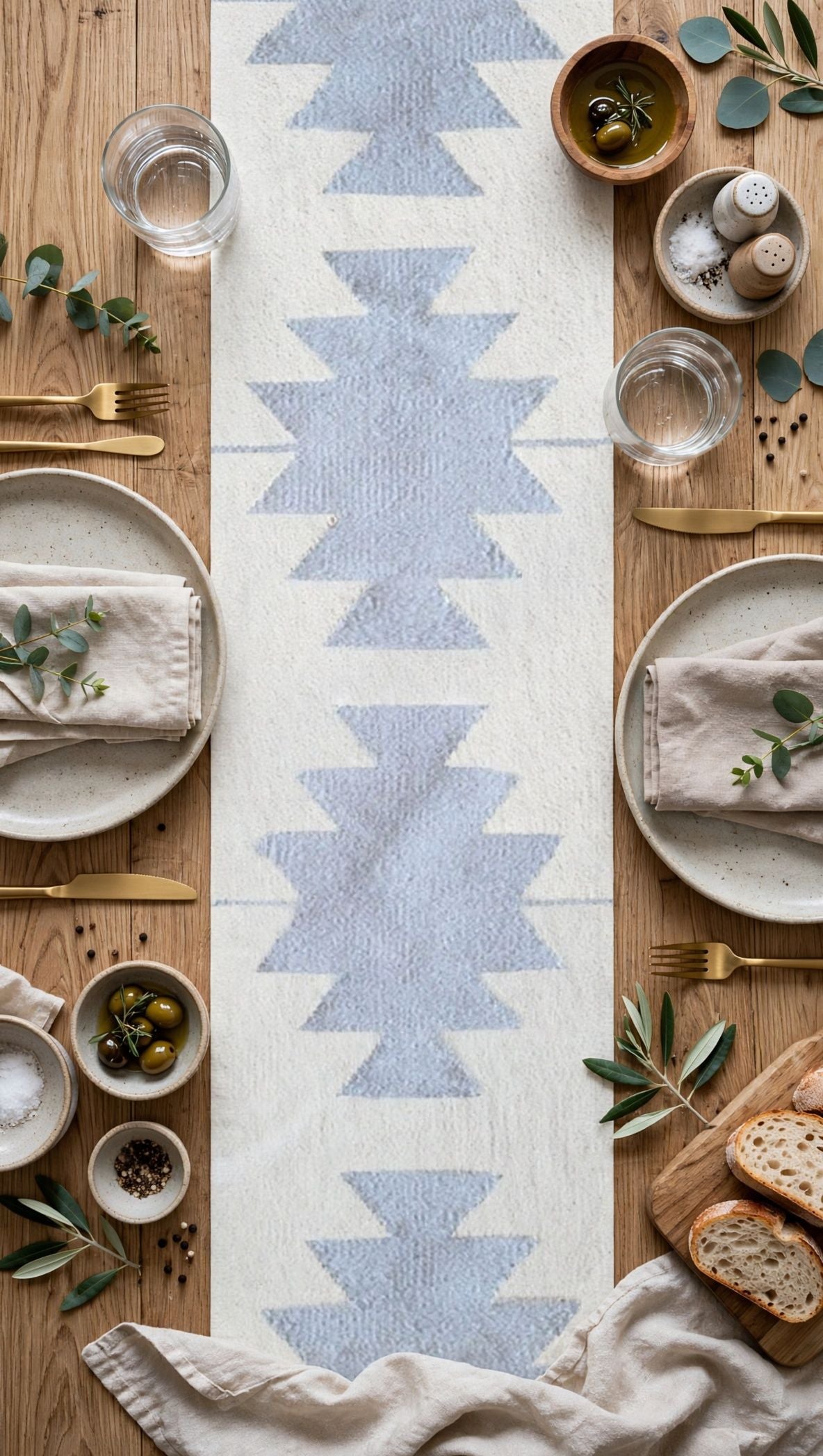Grey Cleo Table Runner | Natural Wool