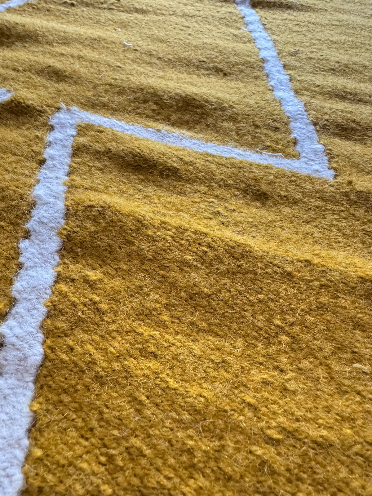 Mustard Mut Table Runner