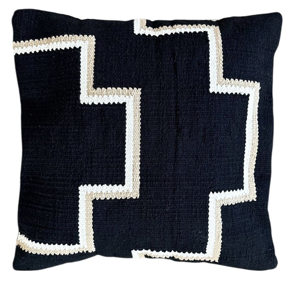 Maze Black cotton Pillow