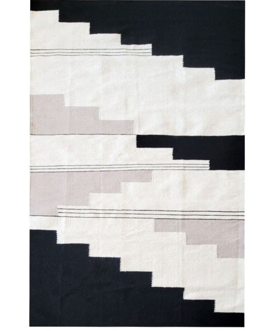 Ayda Handwoven Black and Cream Area Rug