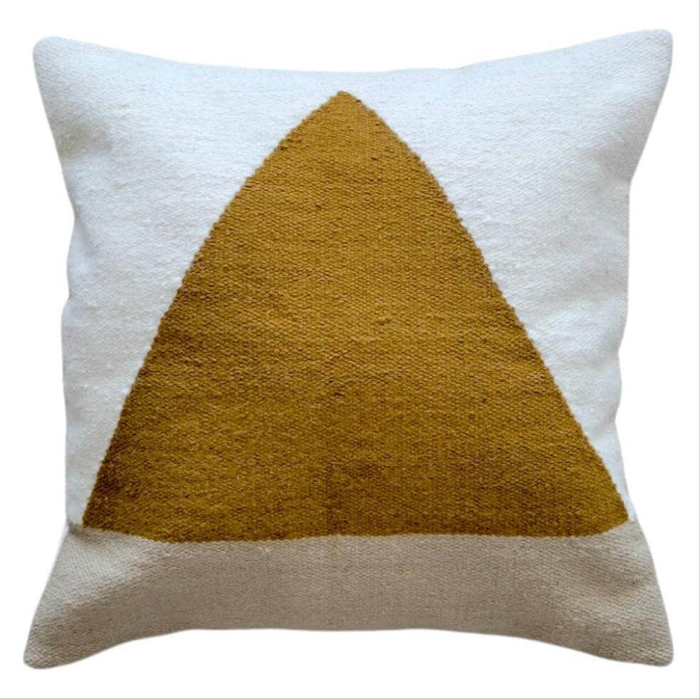 evie kilim throw pillow | mumo toronto