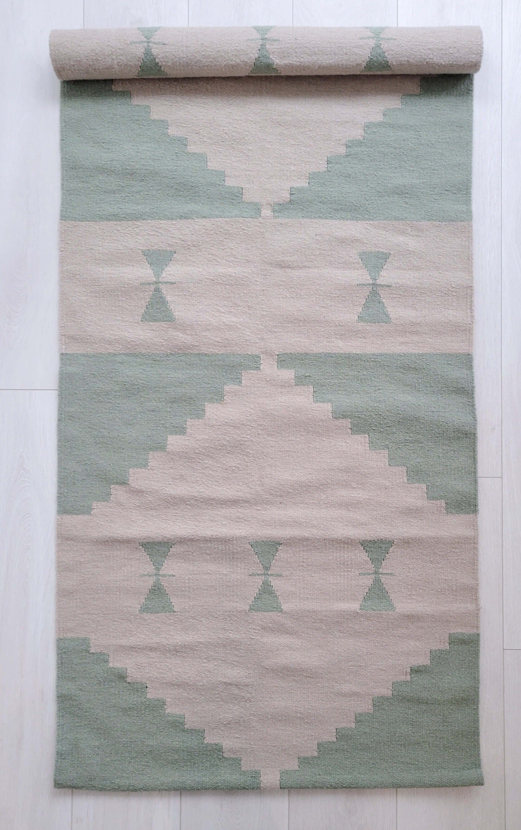 green runner rug