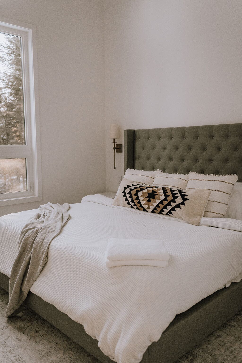 Rama Handwoven Extra Long Wool Lumbar Pillow Cover