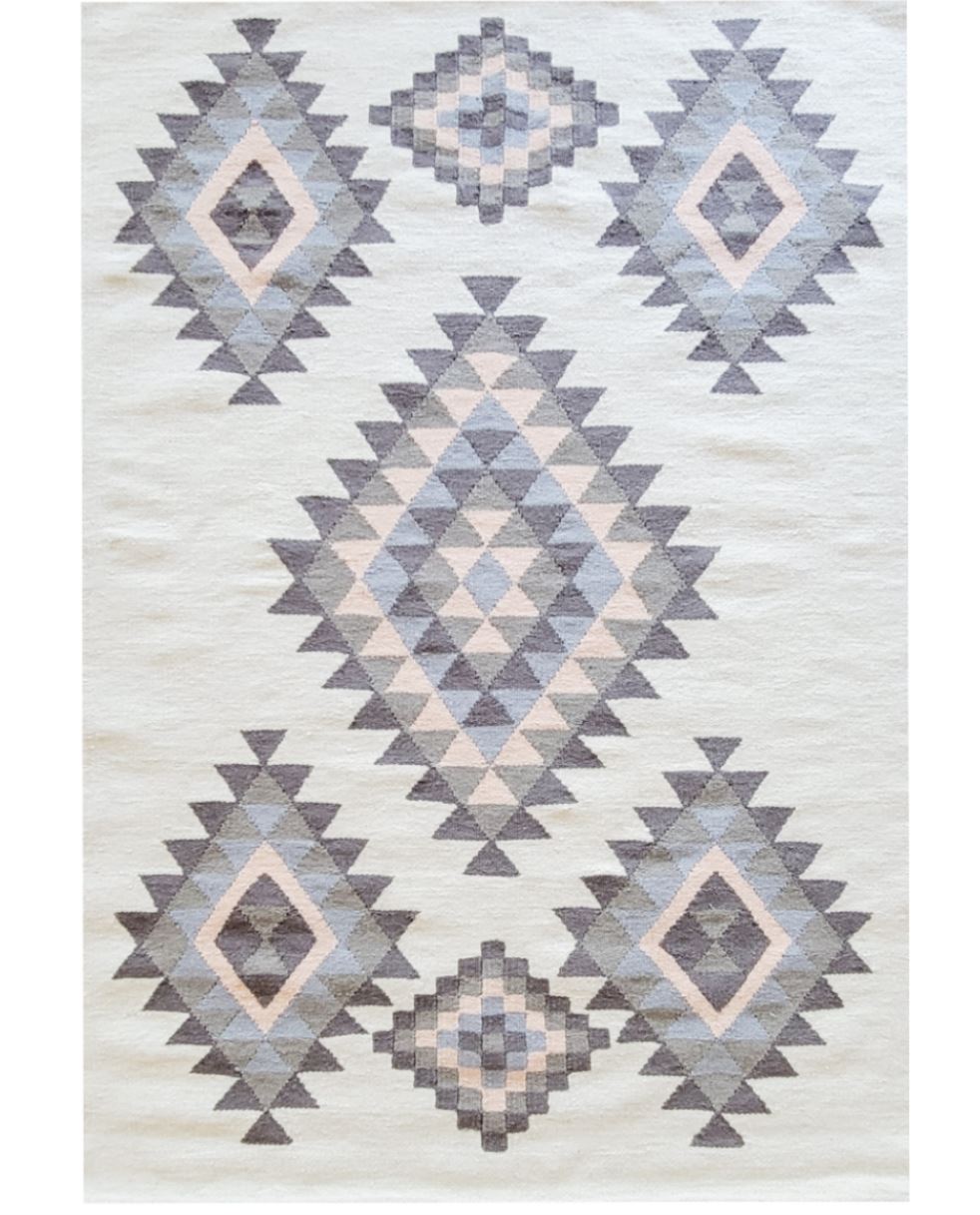 Taba Handwoven Bohemian Rug