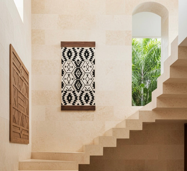 Neutral Wall Hanging Ideas for Living Room: How to Choose Size, Placement, and Style