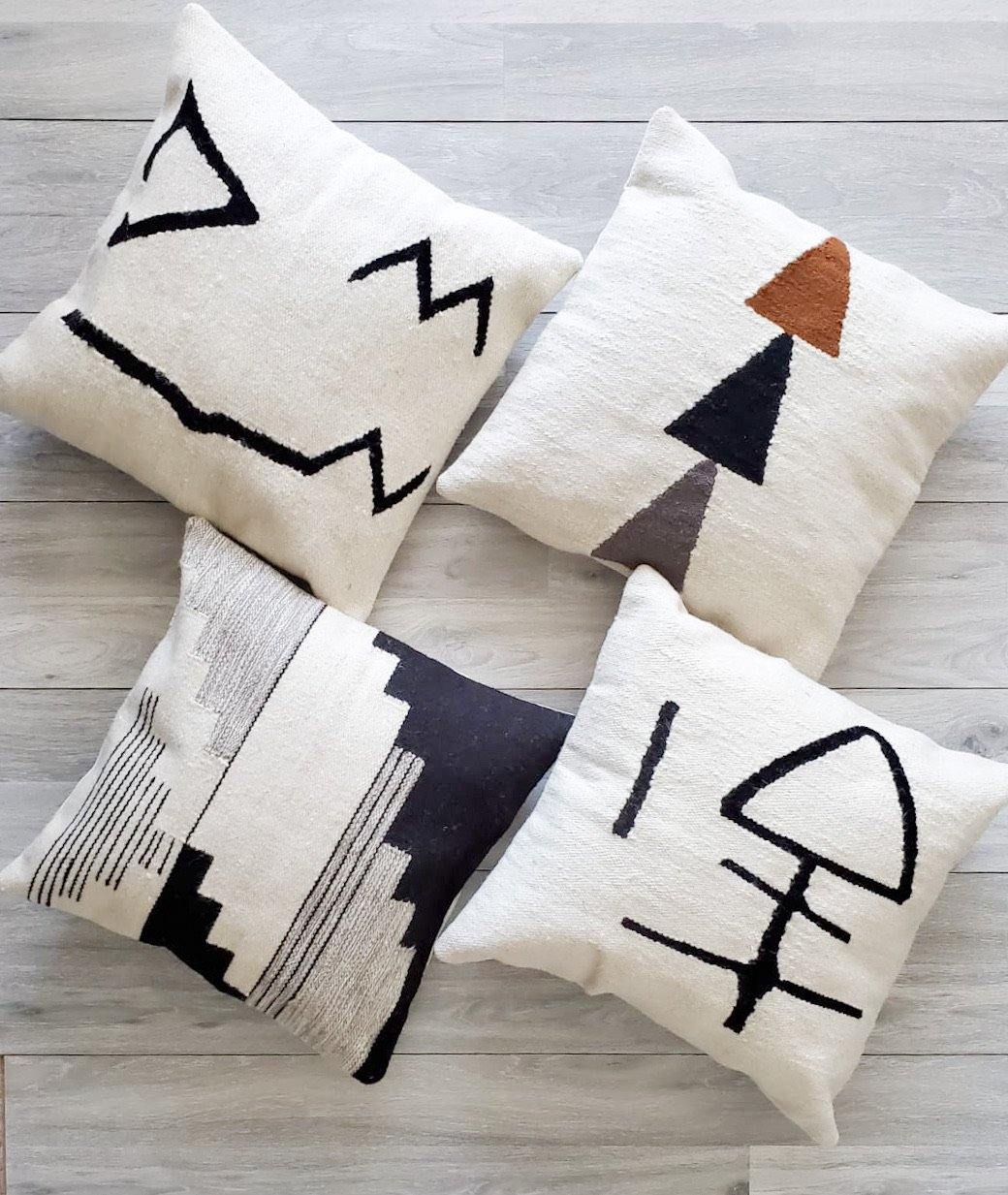 Throw Pillow Sets