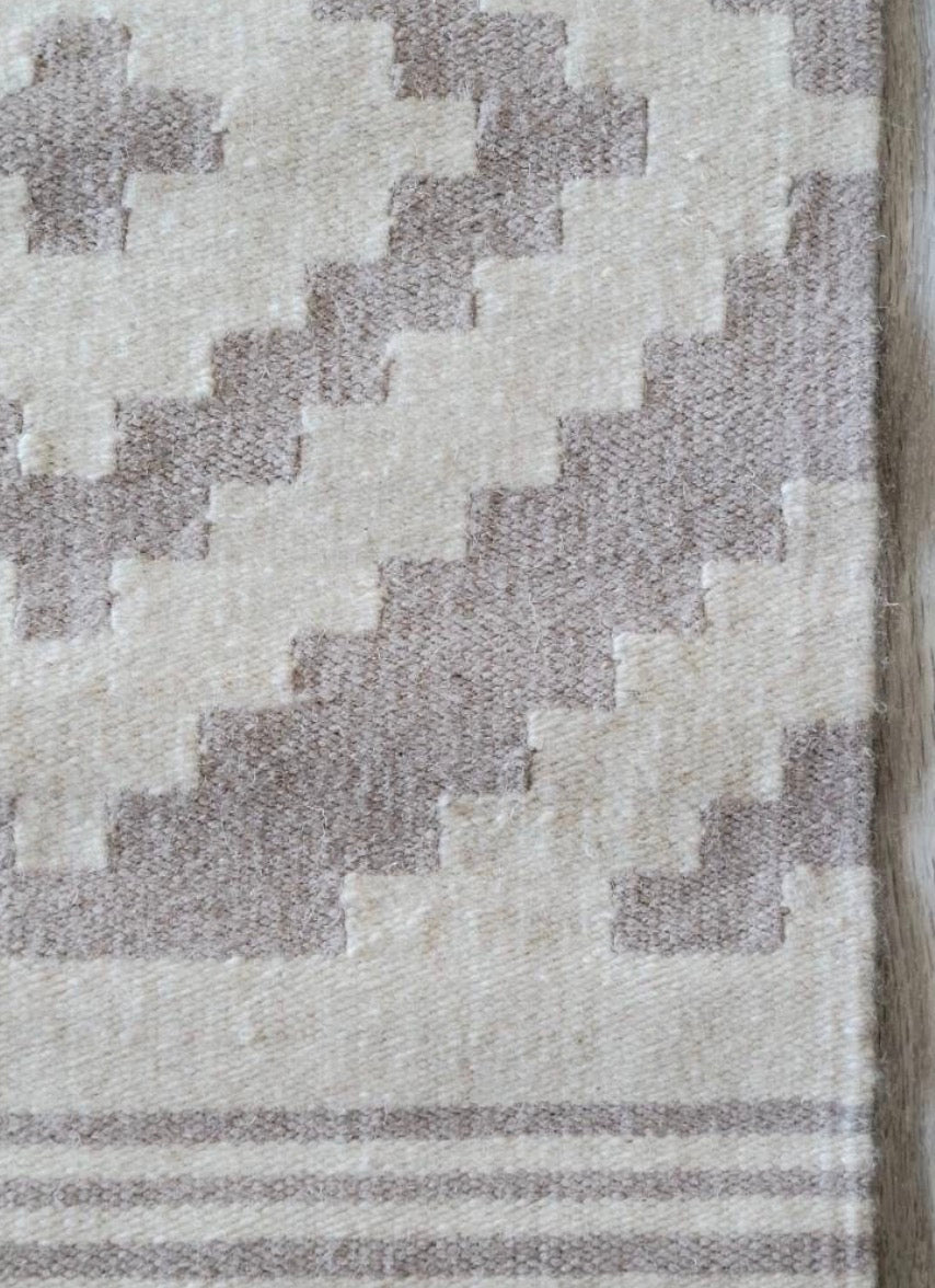 Ivory Handwoven Area Rug | Living room Dining room Bedroom Rug