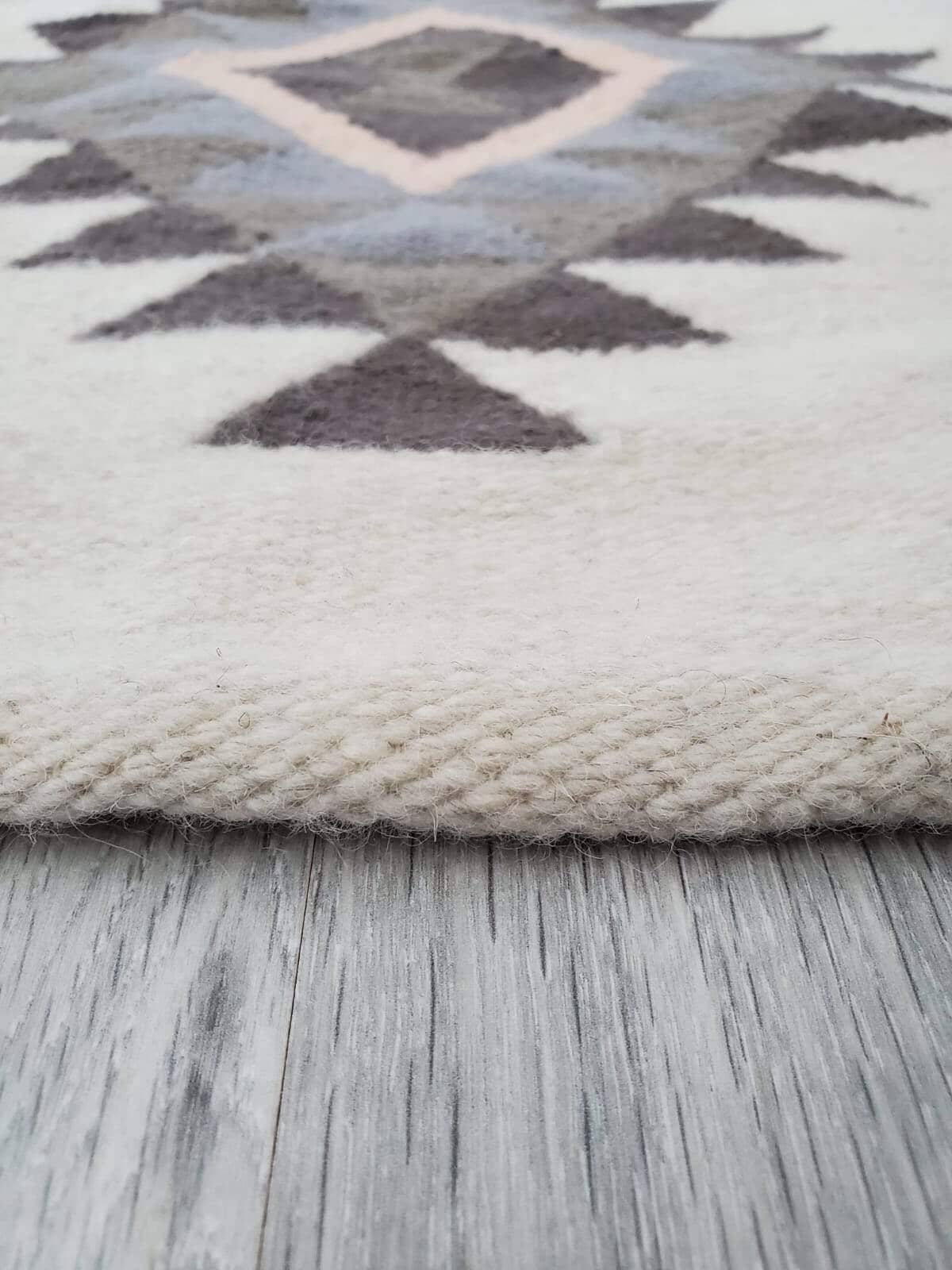 MUMO TORONTO kilim rugs store